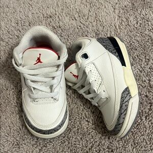 Toddler Jordan 3’s Size 8C